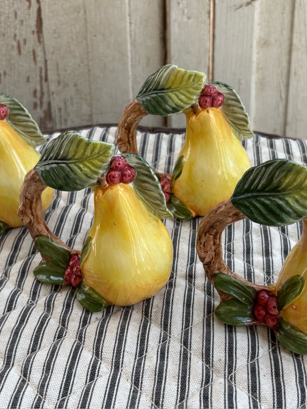 Fitz & Floyd Pear Napkin Rings Holder